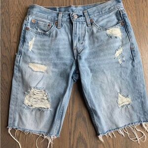 Men’s Levi’s Distressed Jean Shorts (sz29)